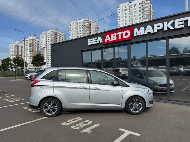 Фото автомобиля 3