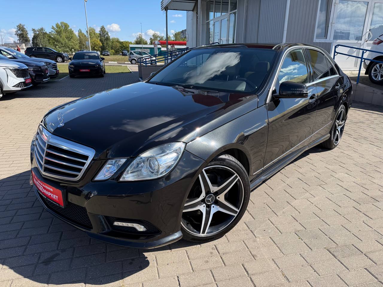 авто с пробегом mercedes-benz e-класс 2010