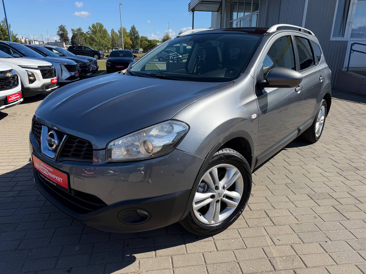 авто с пробегом nissan qashqai 2011