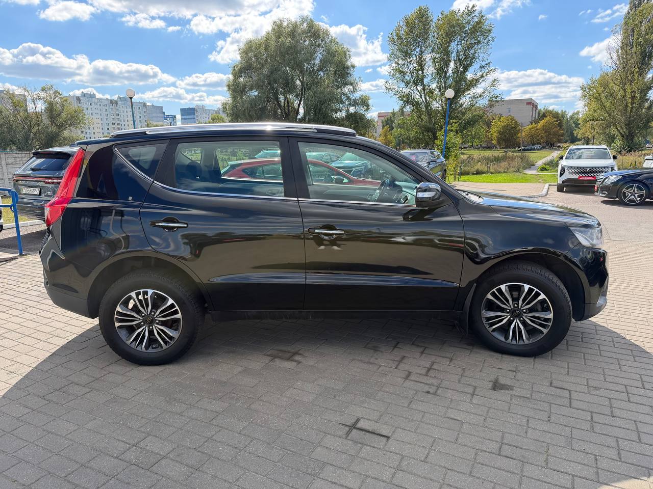 Фото автомобиля 3
