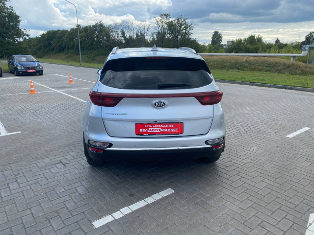 Фото автомобиля 2