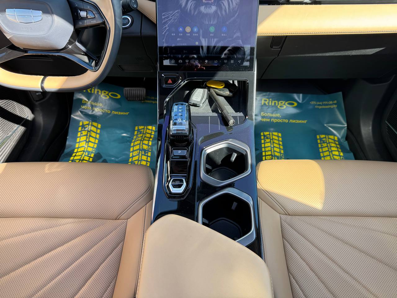 Фото автомобиля 12