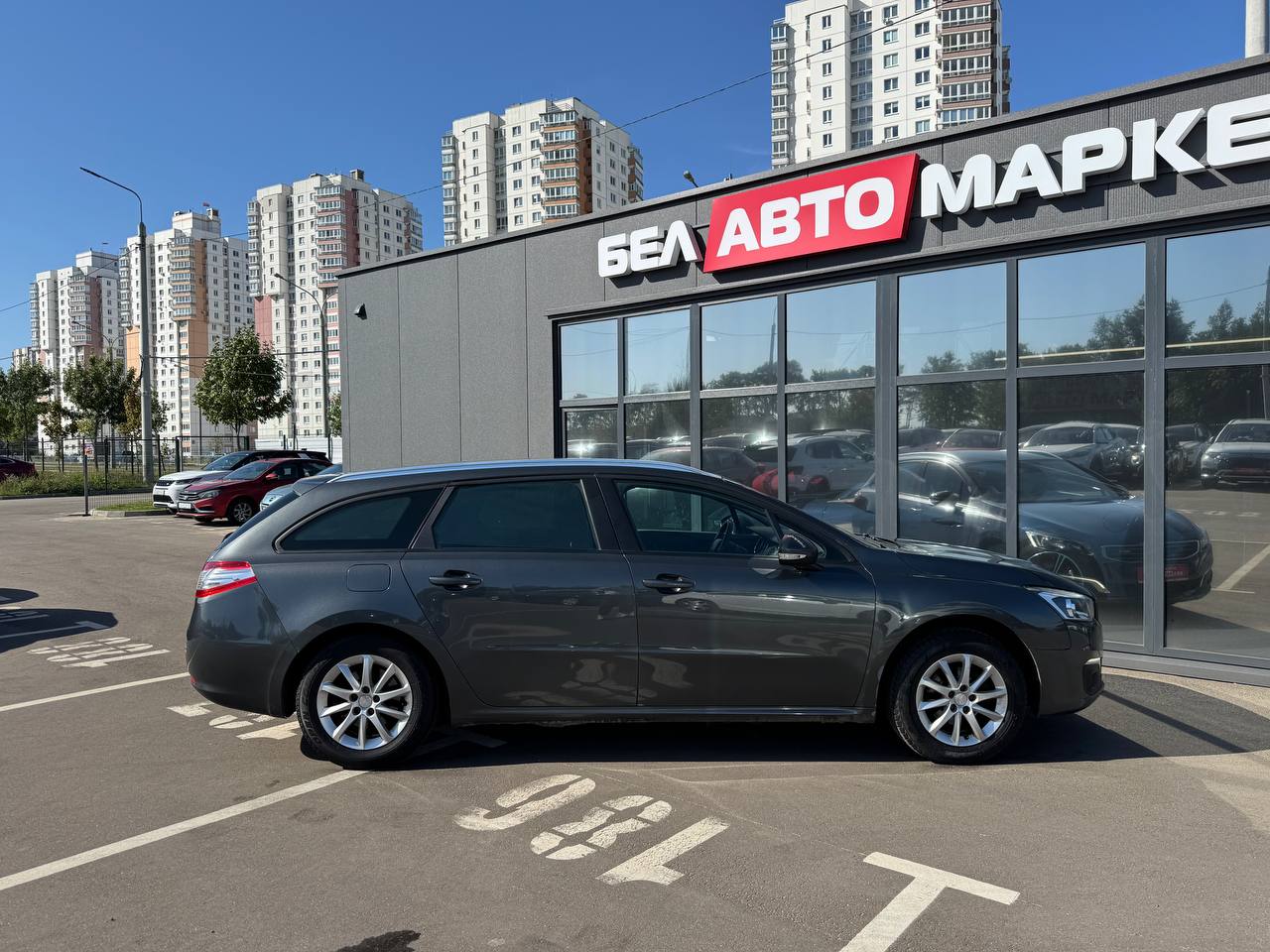 Фото автомобиля 3