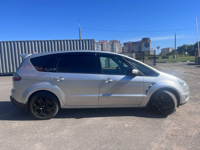 Фото автомобиля 3