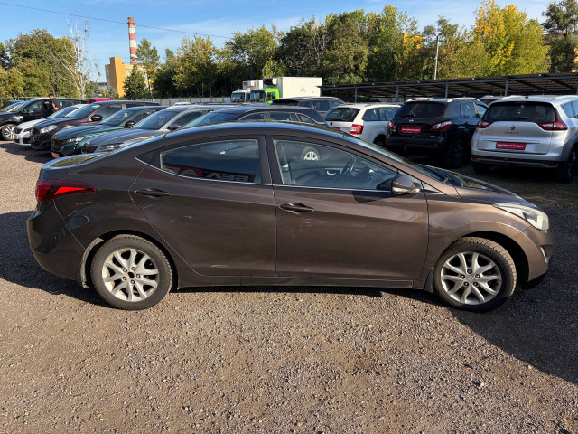 Фото автомобиля 3