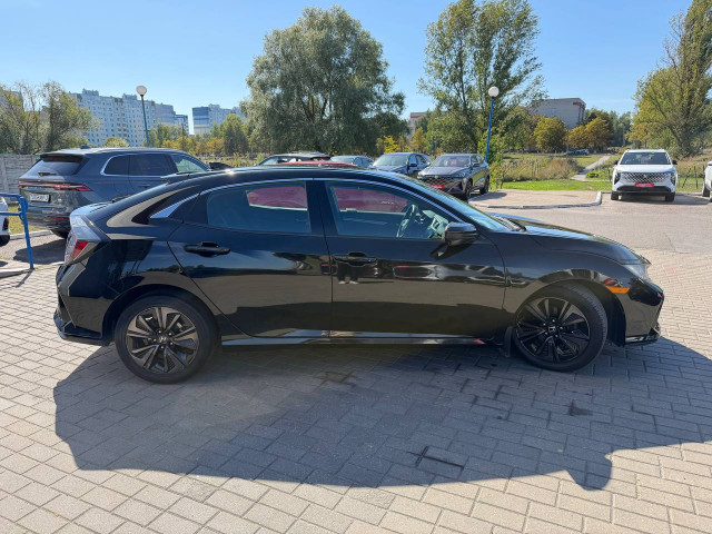 Фото автомобиля 2