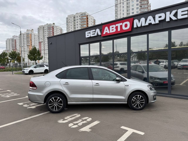 Фото автомобиля 3