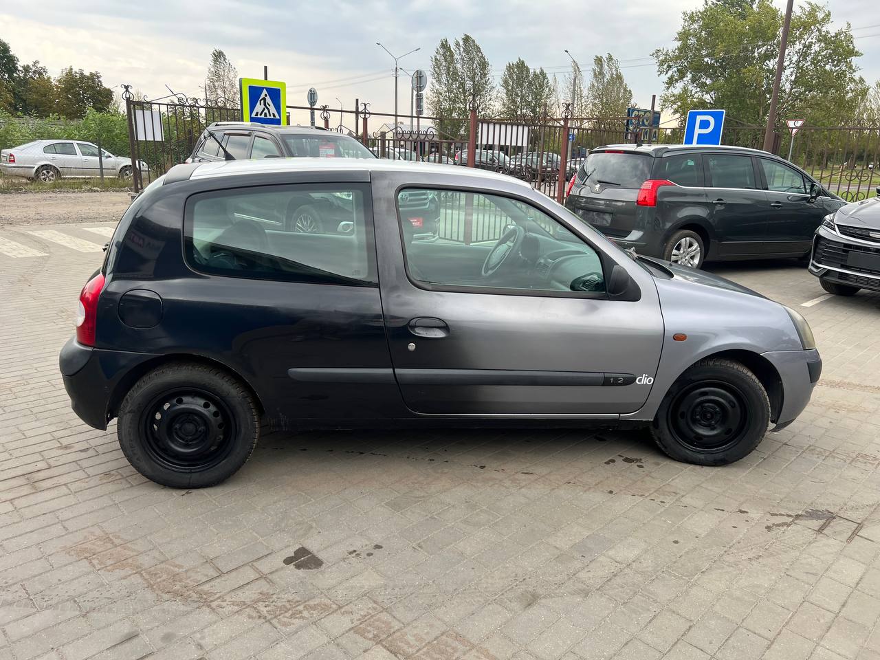 Фото автомобиля 3