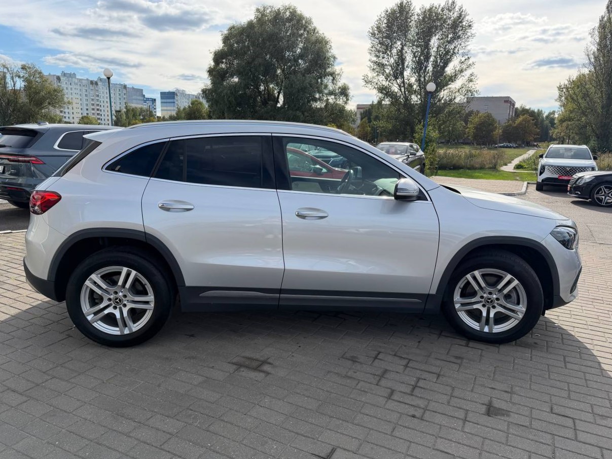 Фото автомобиля 1