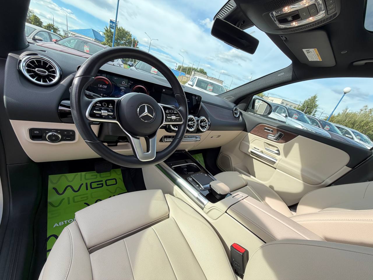 Фото автомобиля 15