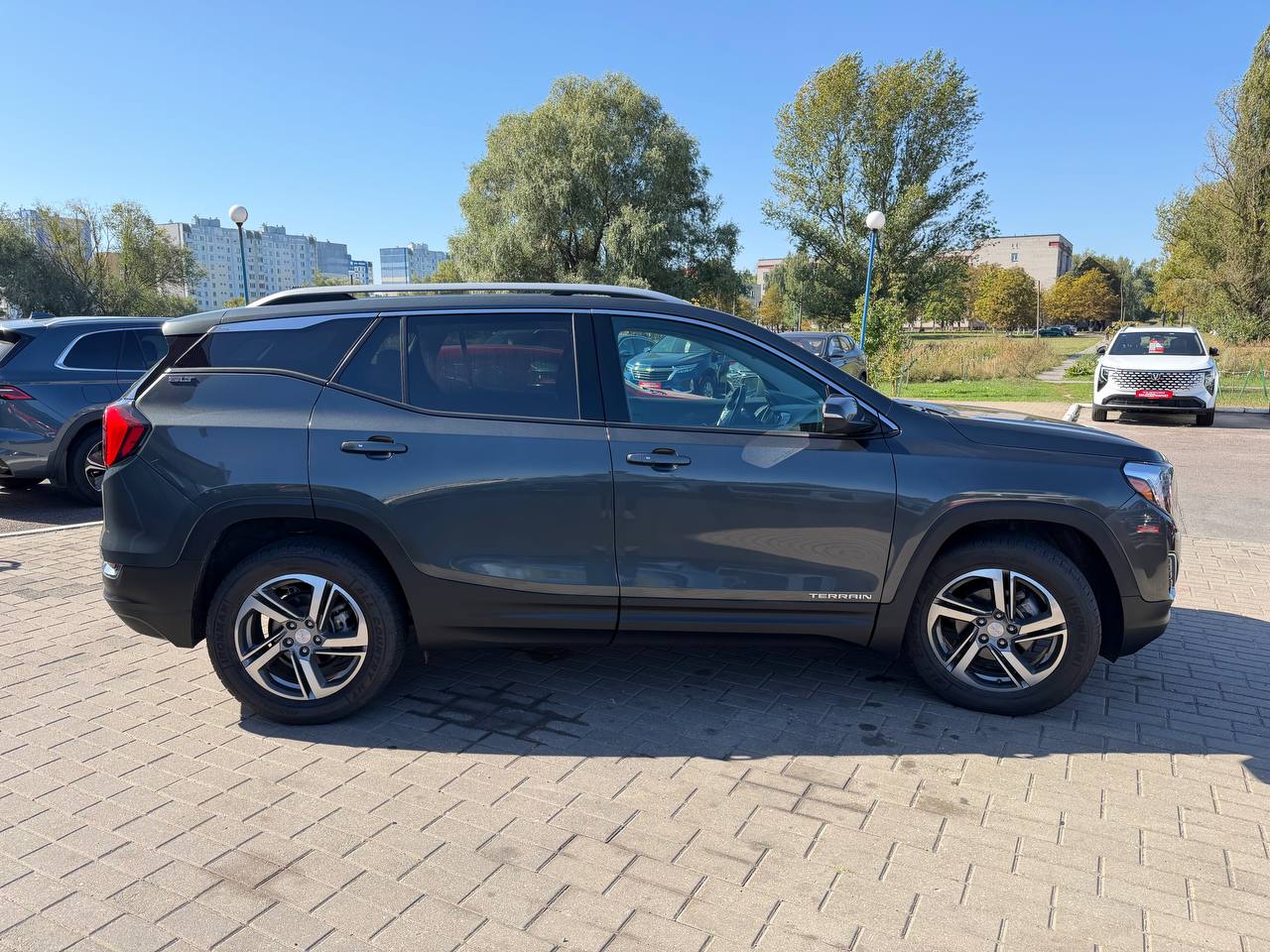 Фото автомобиля 3