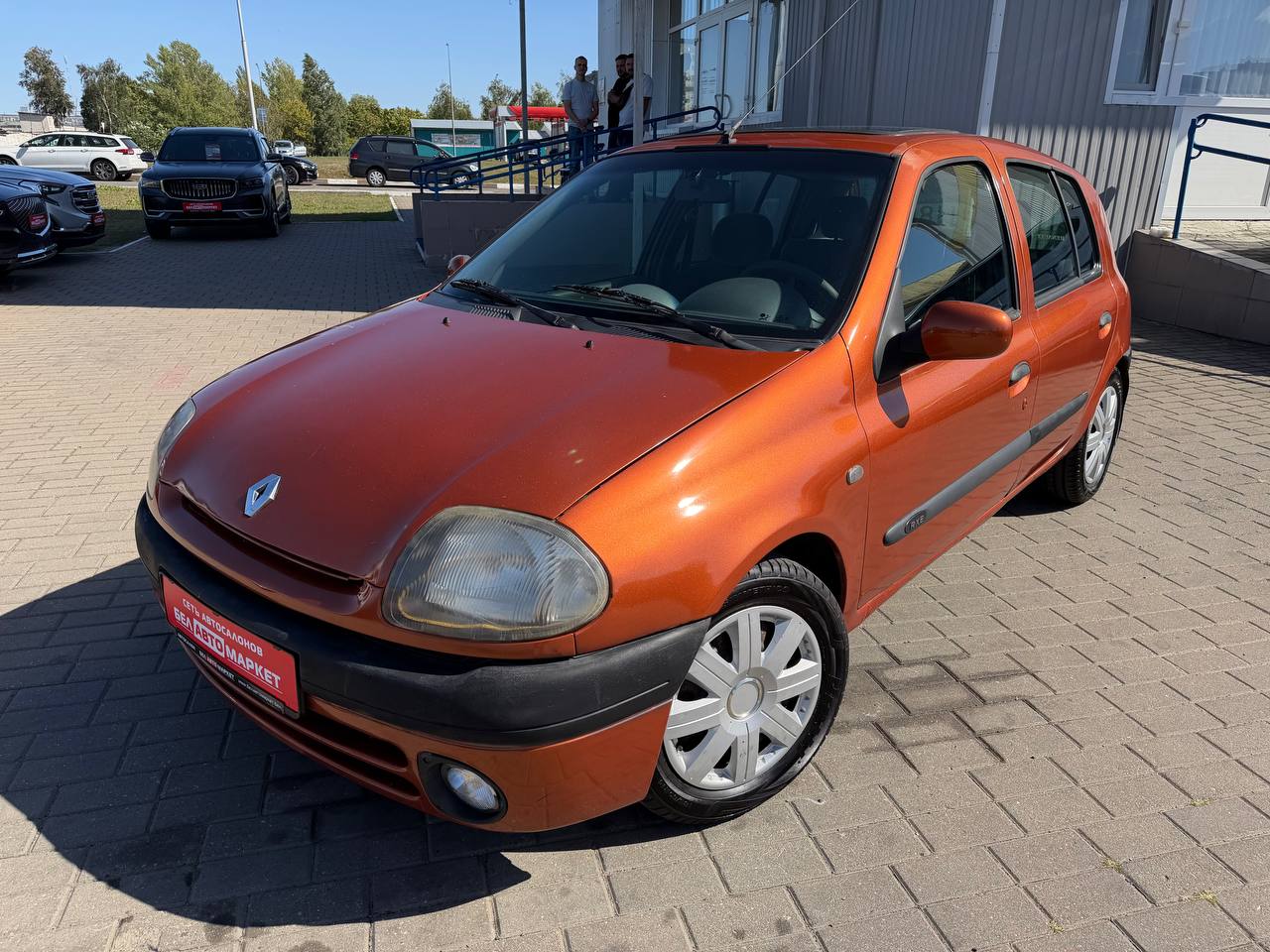 авто с пробегом renault clio 1998