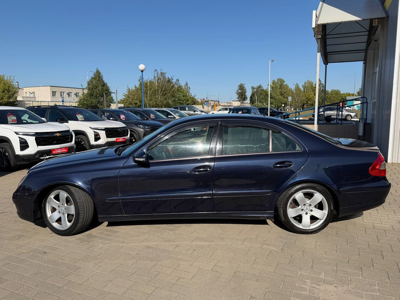 Фото автомобиля 2