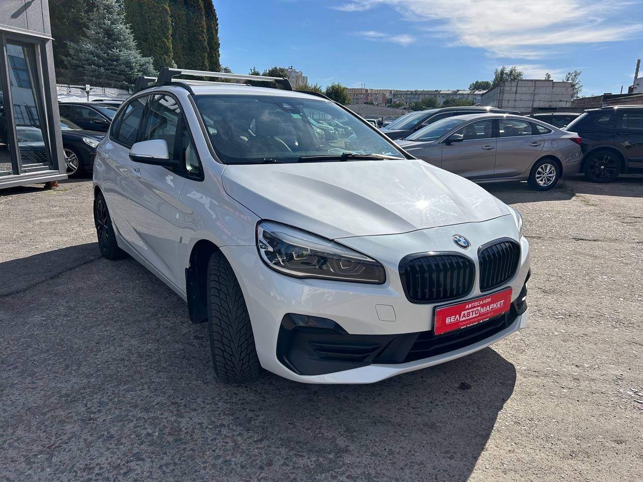 Фото автомобиля 2