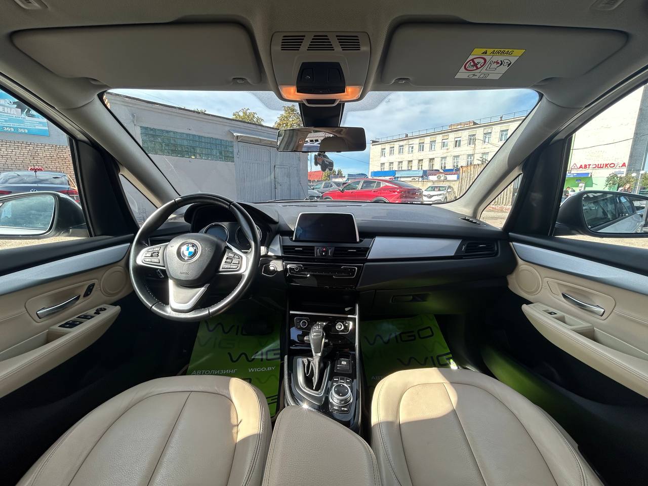 Фото автомобиля 10