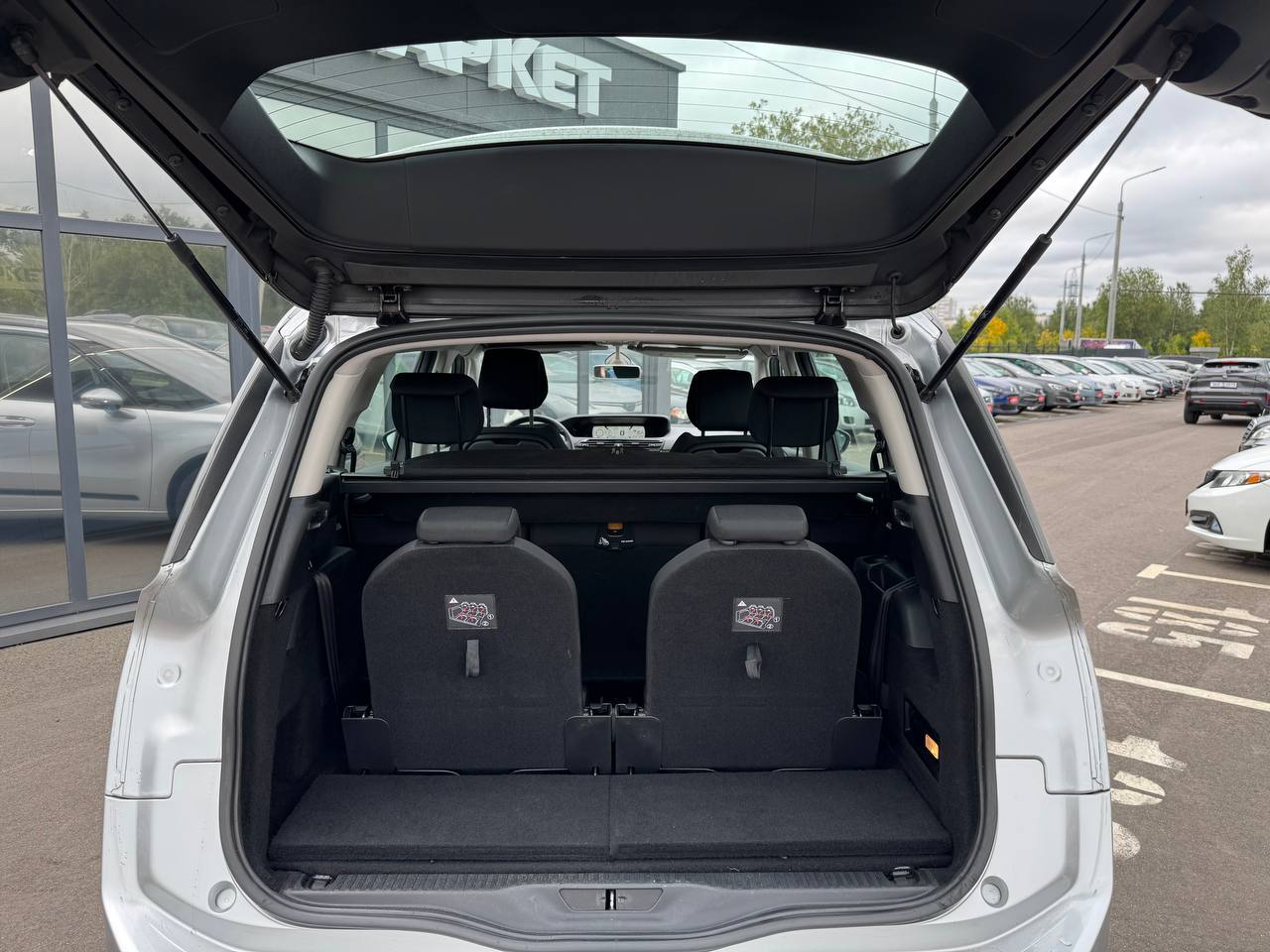 Фото автомобиля 19