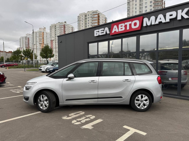 Фото автомобиля 7