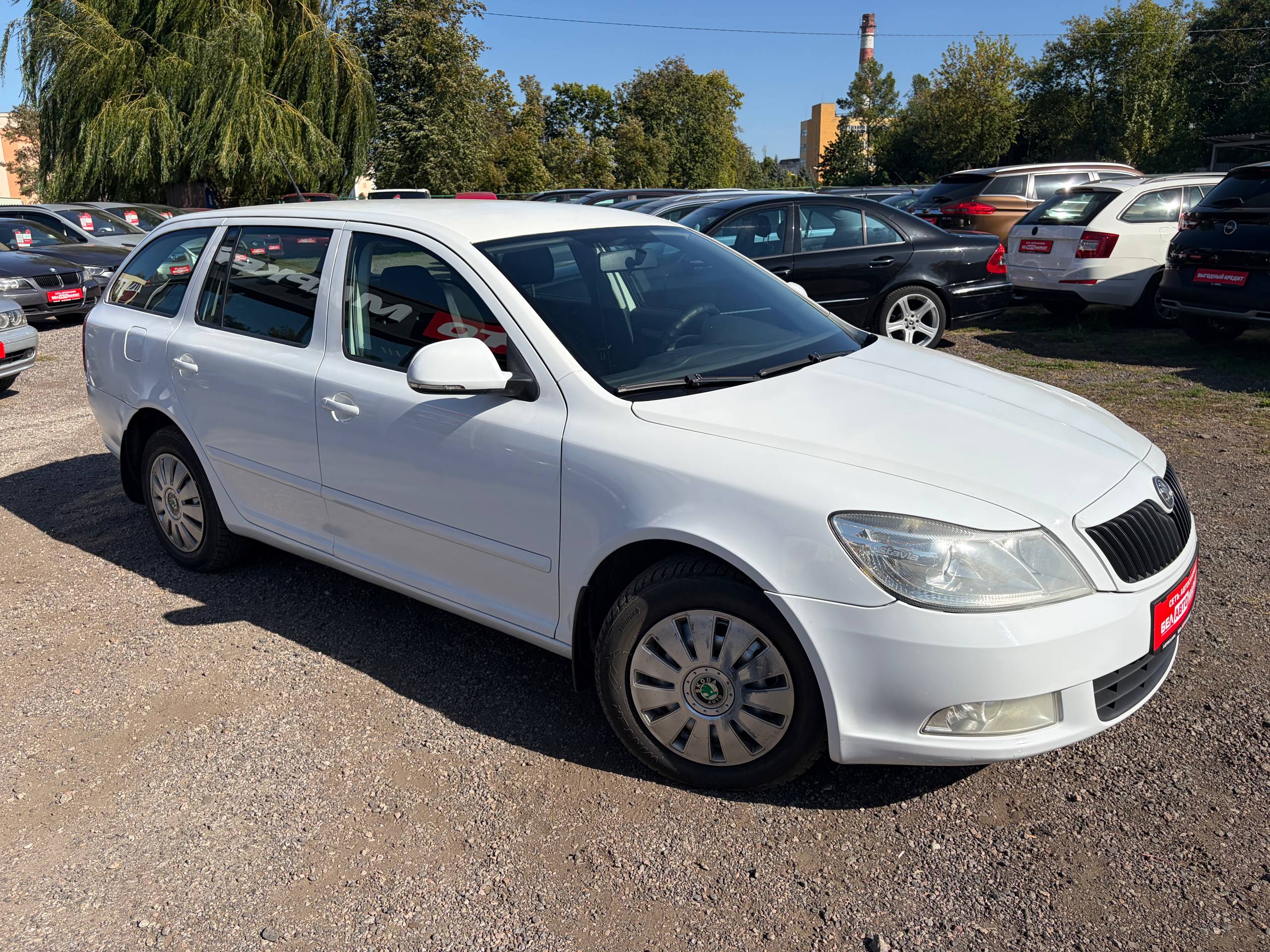 Фото автомобиля 2
