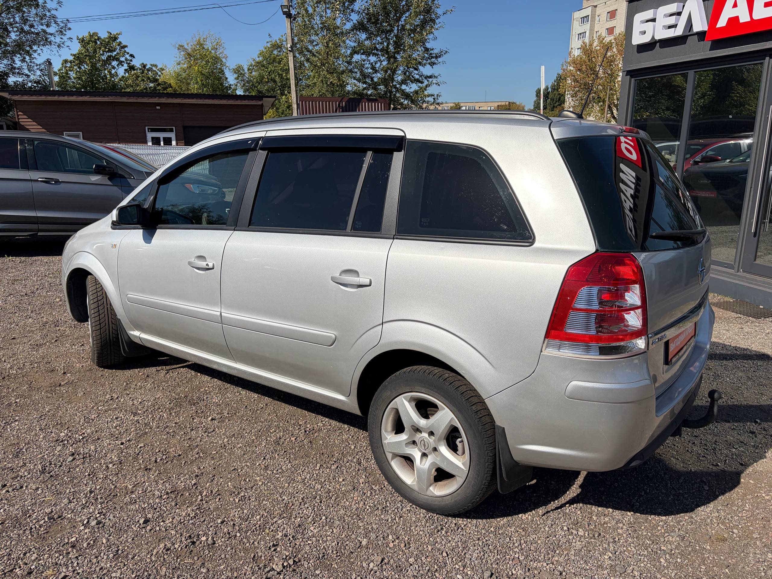 Фото автомобиля 6