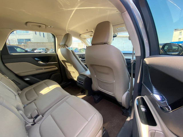 Фото автомобиля 11