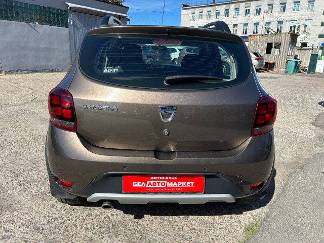 Фото автомобиля 5