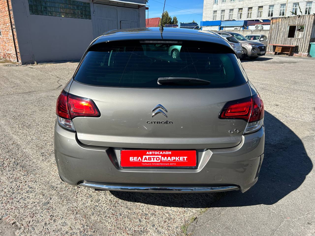 Фото автомобиля 5