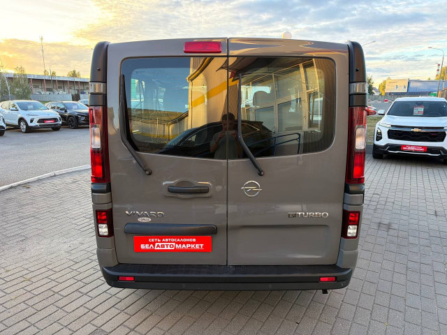 Фото автомобиля 5