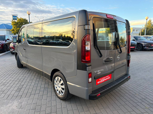 Фото автомобиля 6