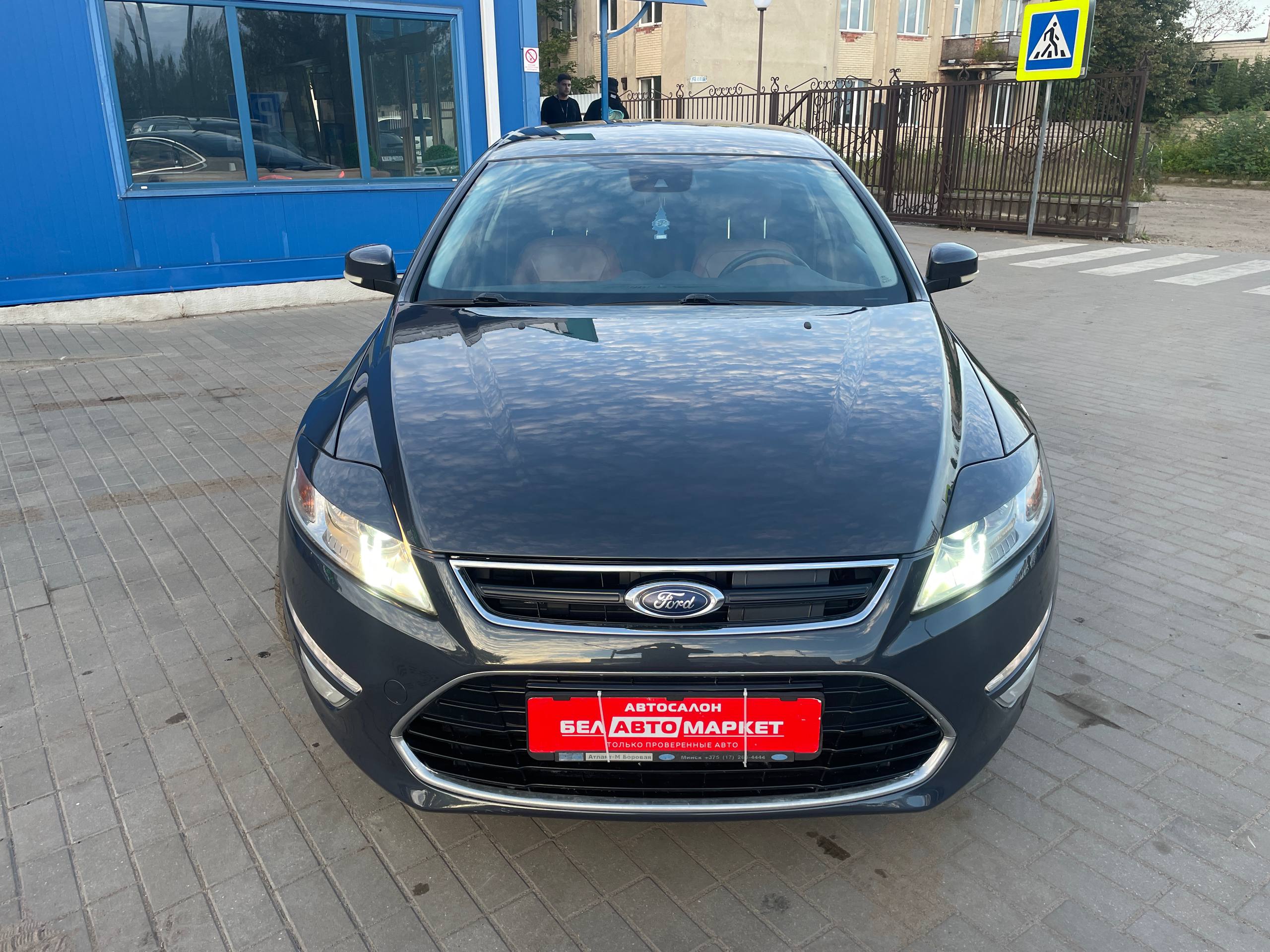 Фото автомобиля 3