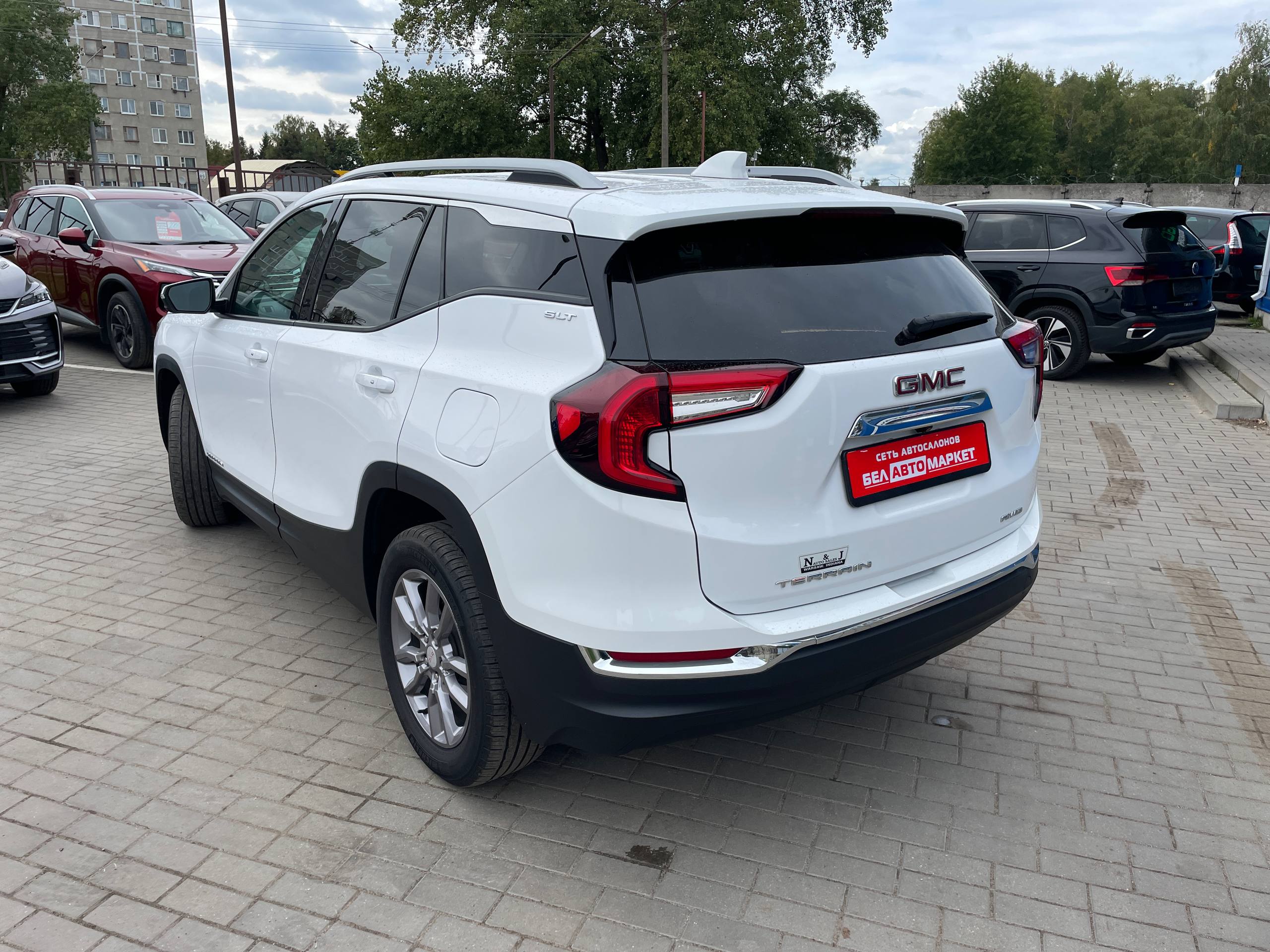 Фото автомобиля 7
