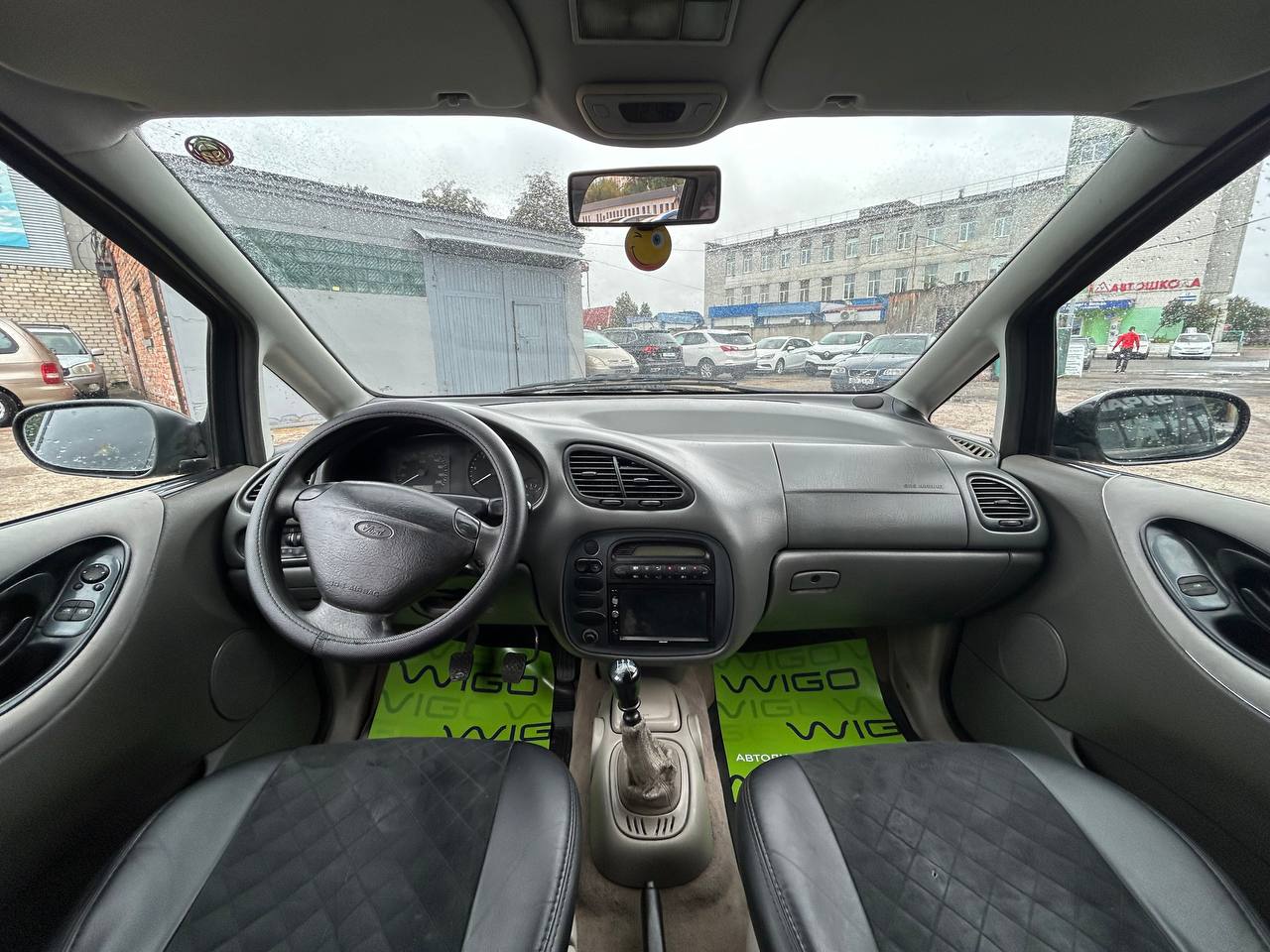 Фото автомобиля 10