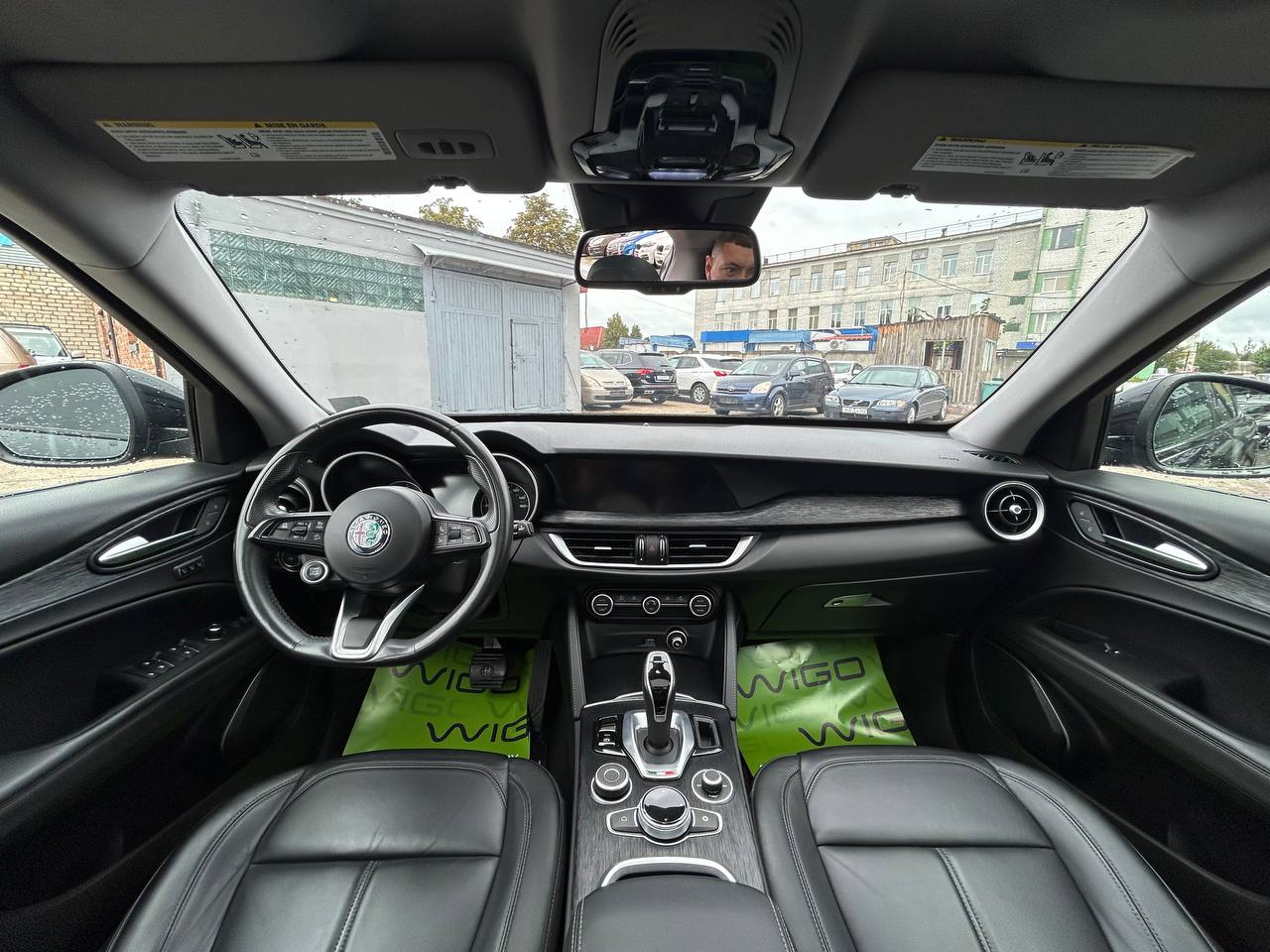 Фото автомобиля 10