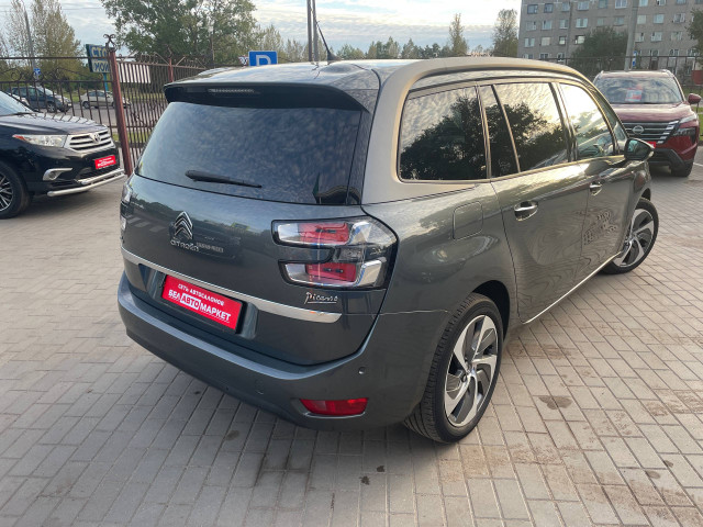 Фото автомобиля 5