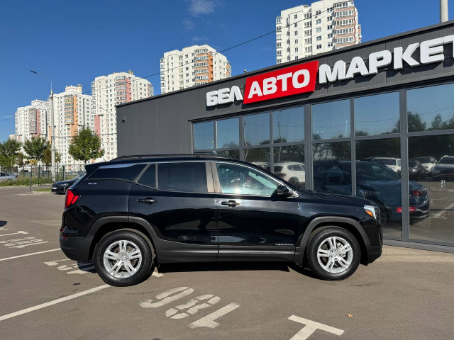 Фото автомобиля 3