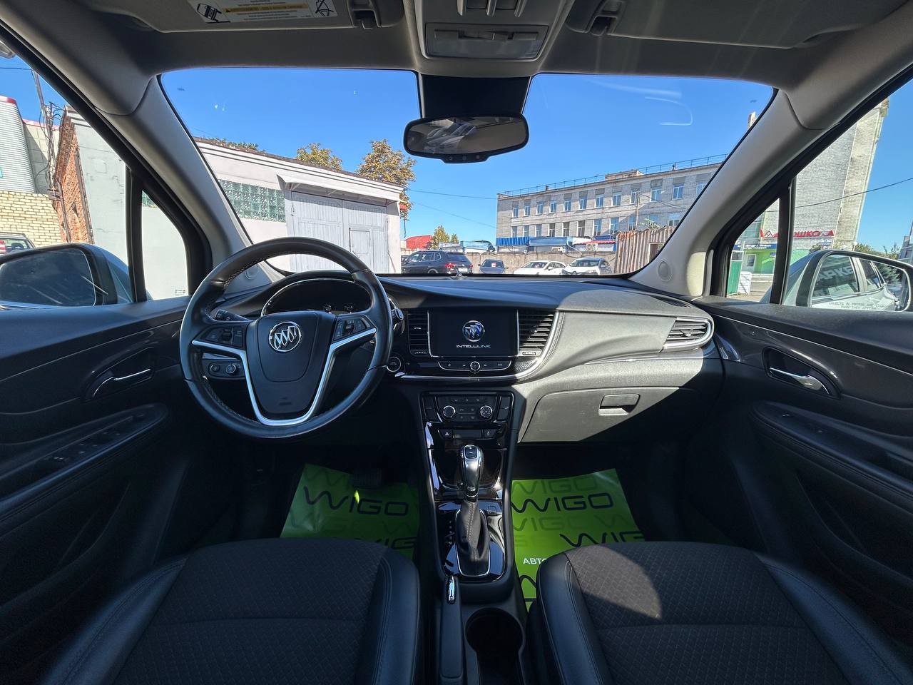 Фото автомобиля 12