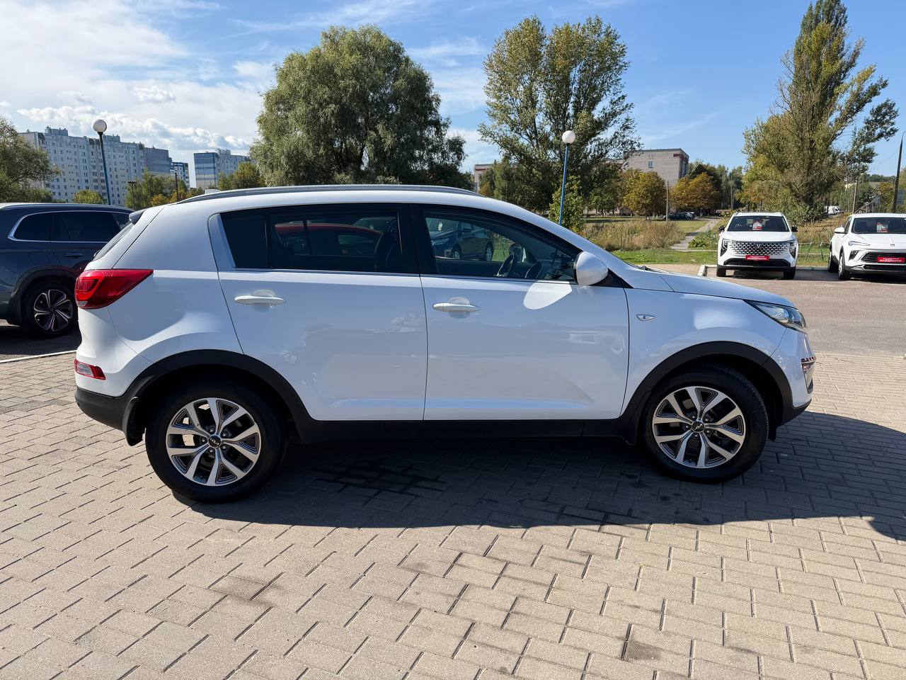 Фото автомобиля 3