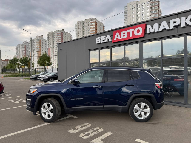 Фото автомобиля 7
