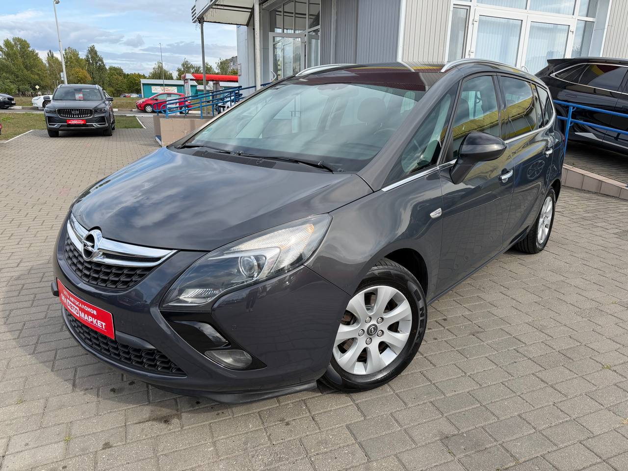 авто с пробегом opel zafira 2014