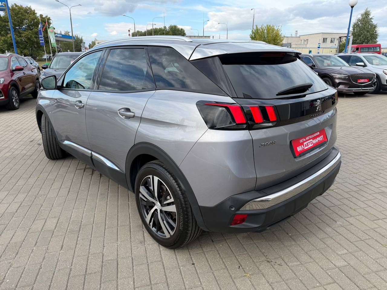 Фото автомобиля 6