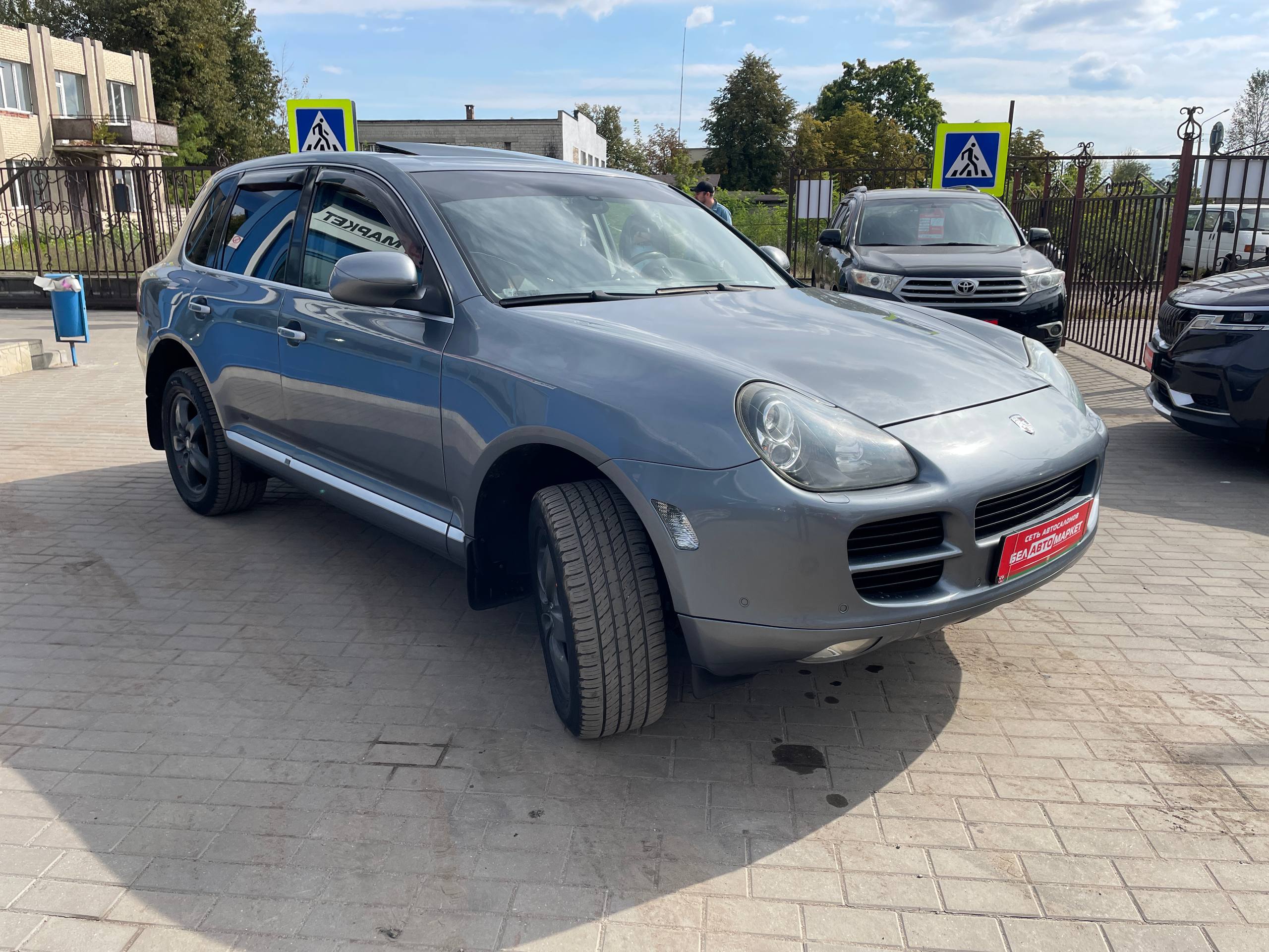 Фото автомобиля 3