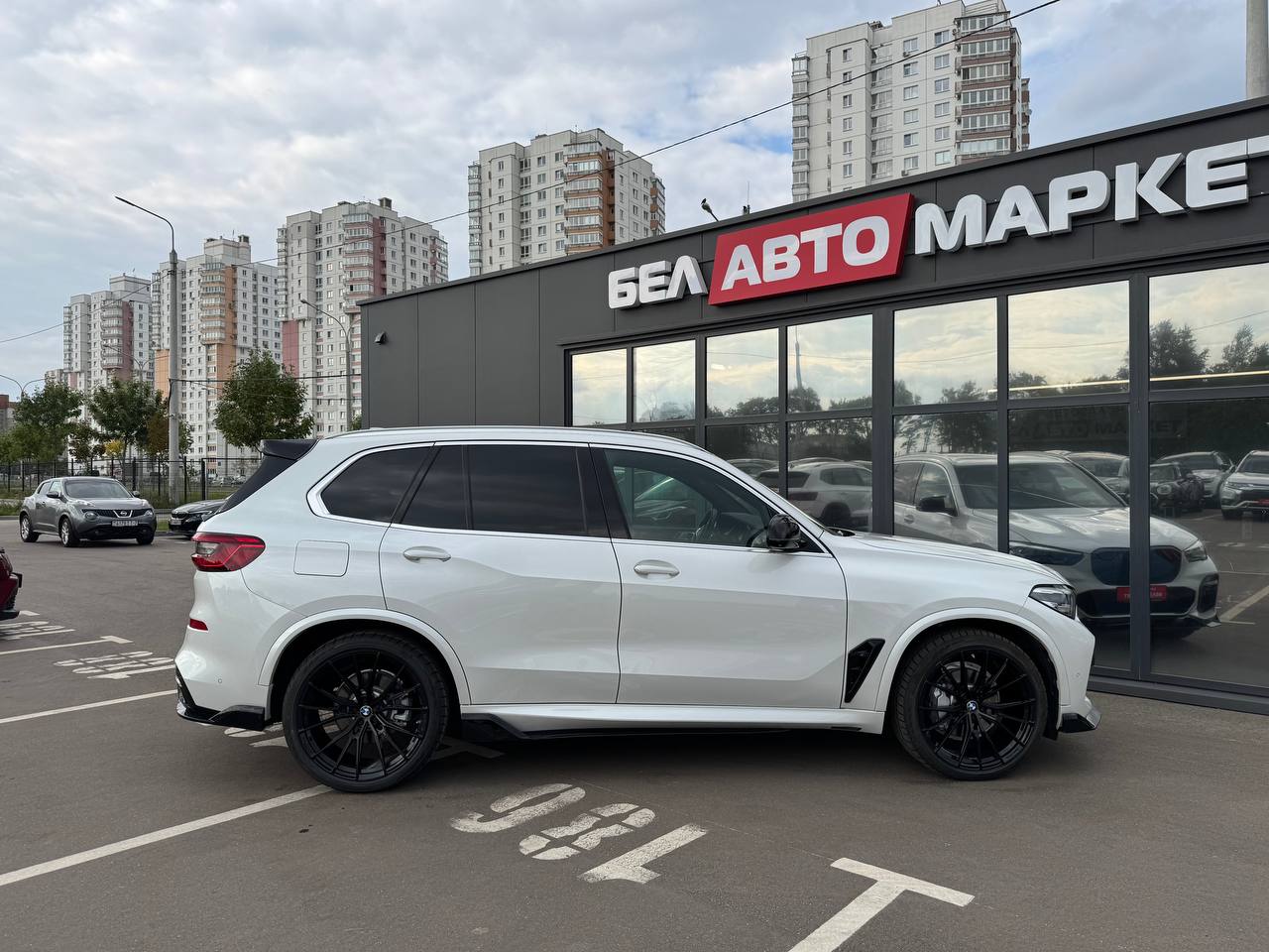 Фото автомобиля 3
