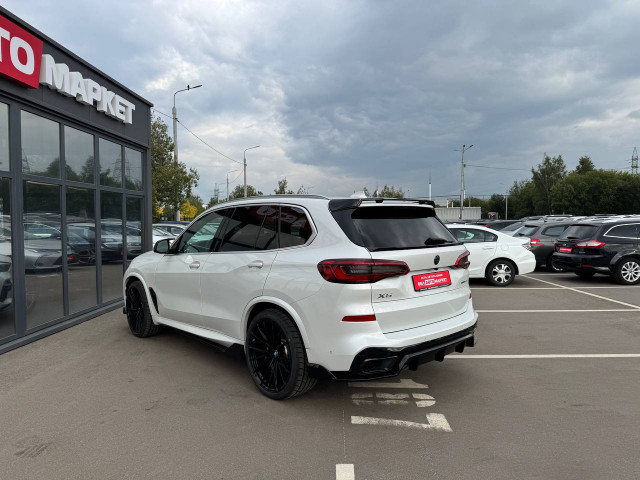 Фото автомобиля 6