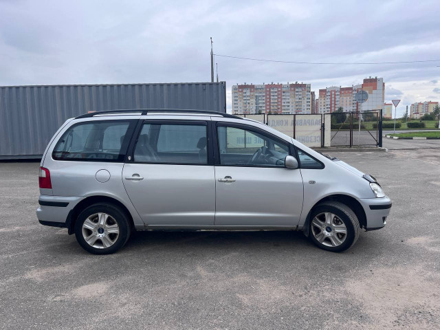 Фото автомобиля 3