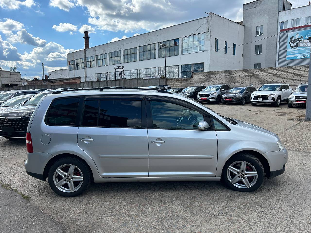 Фото автомобиля 3