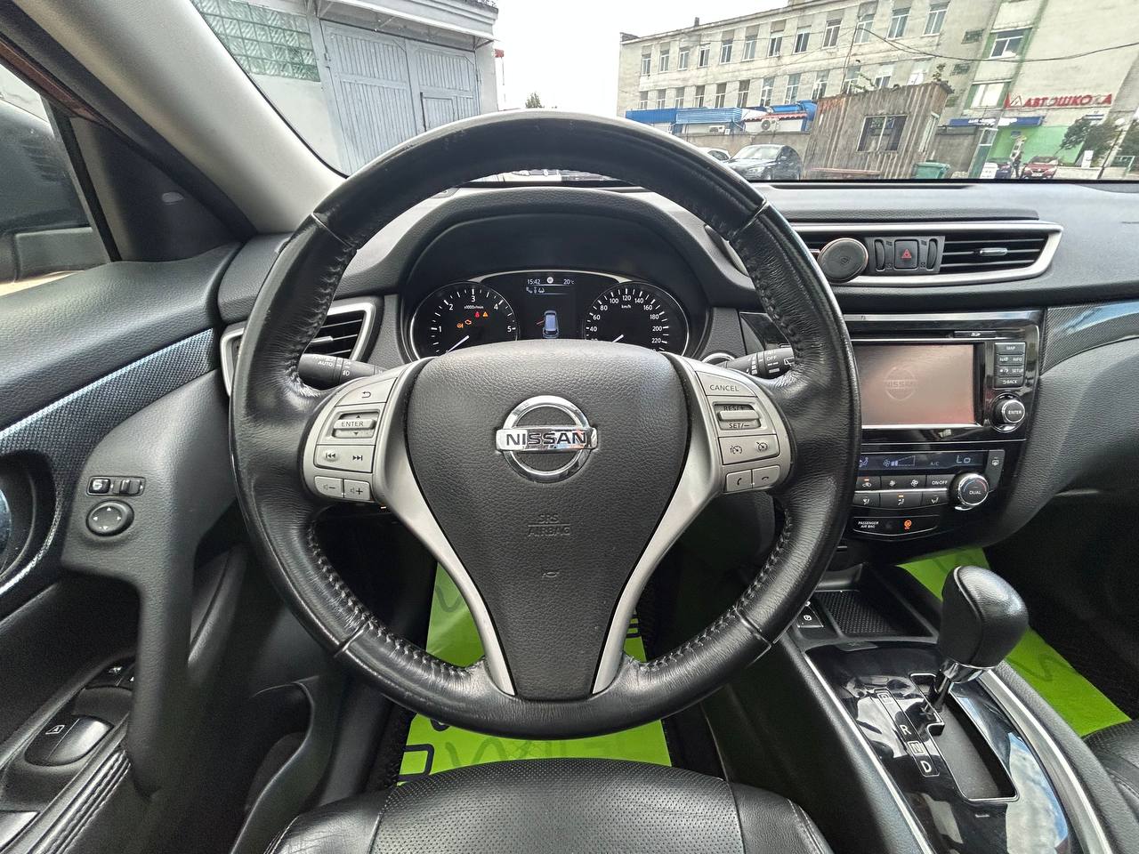 Фото автомобиля 12