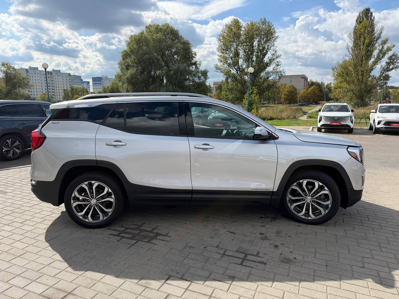 Фото автомобиля 3