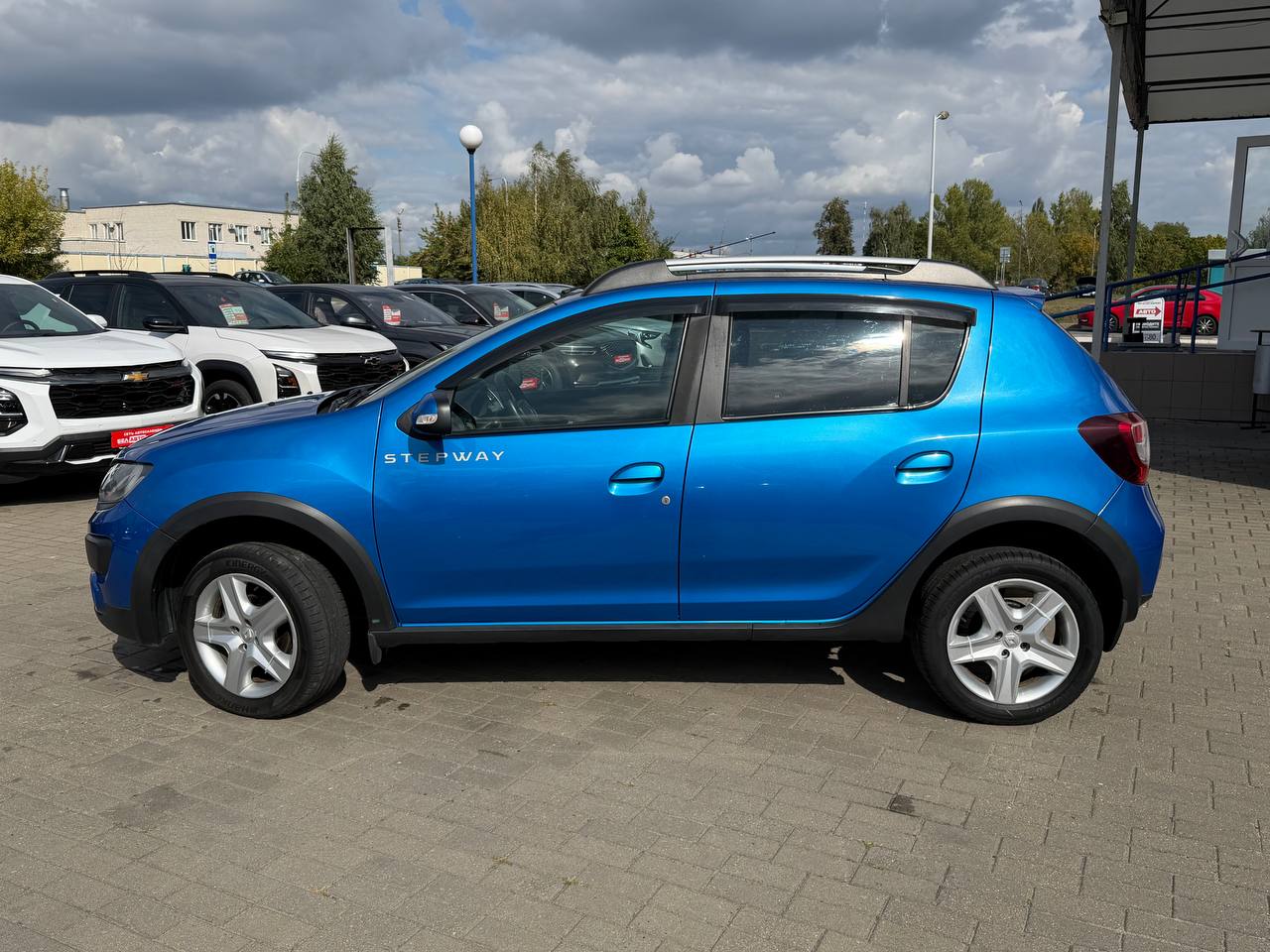 Фото автомобиля 7