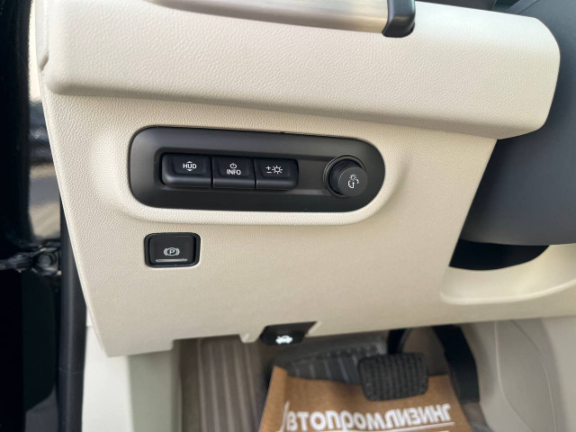 Фото автомобиля 13
