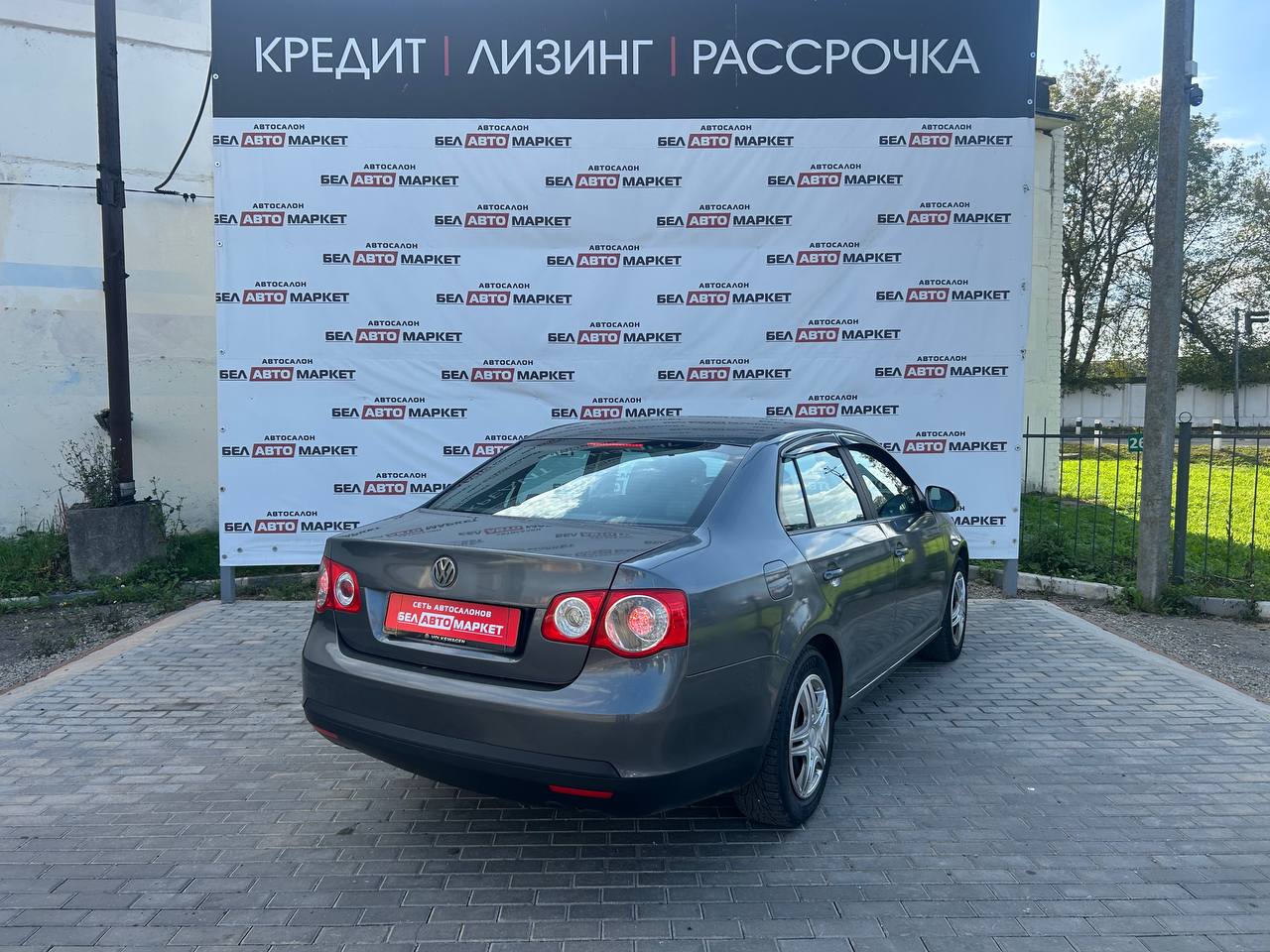 Фото автомобиля 3