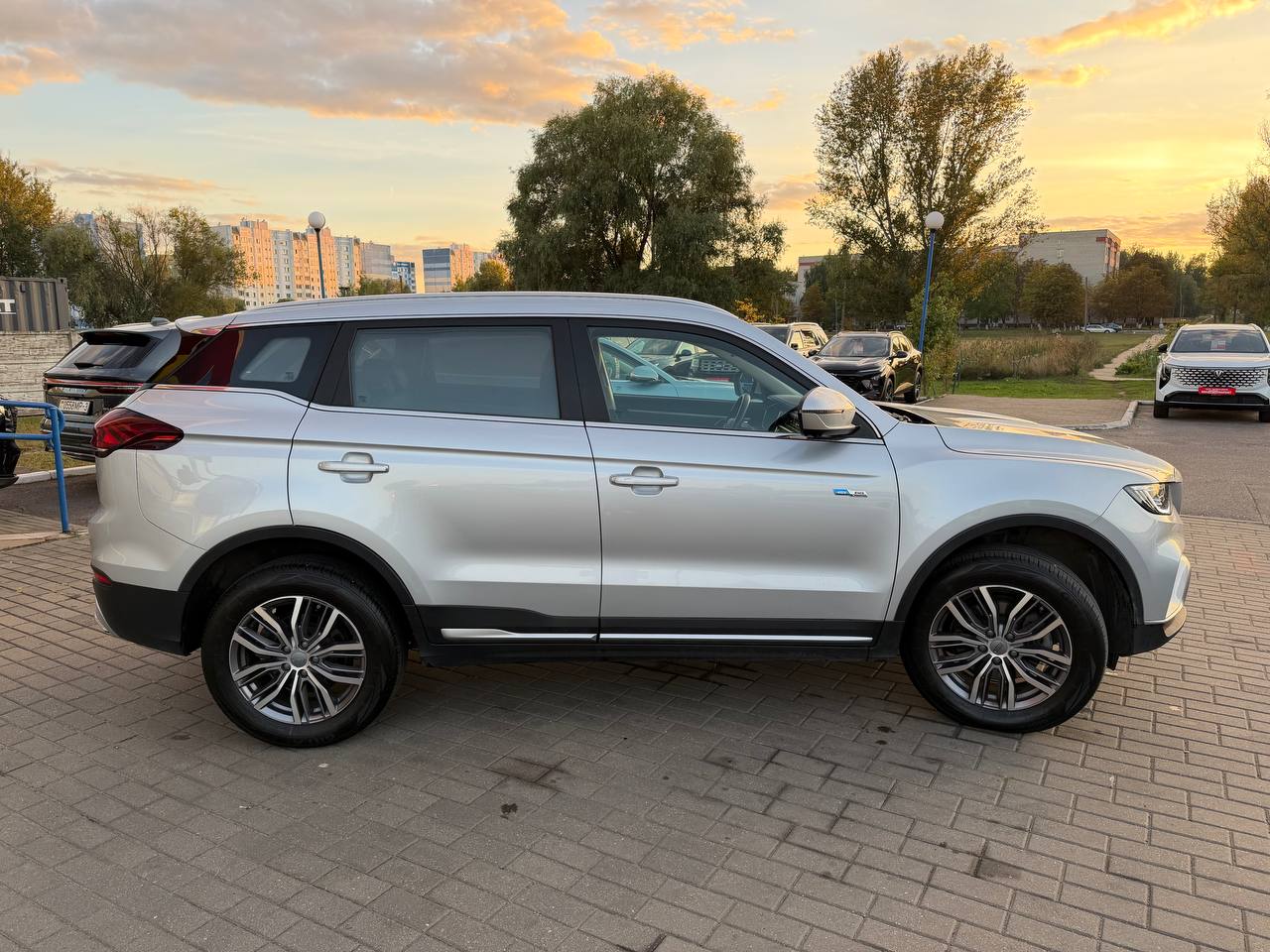 Фото автомобиля 3